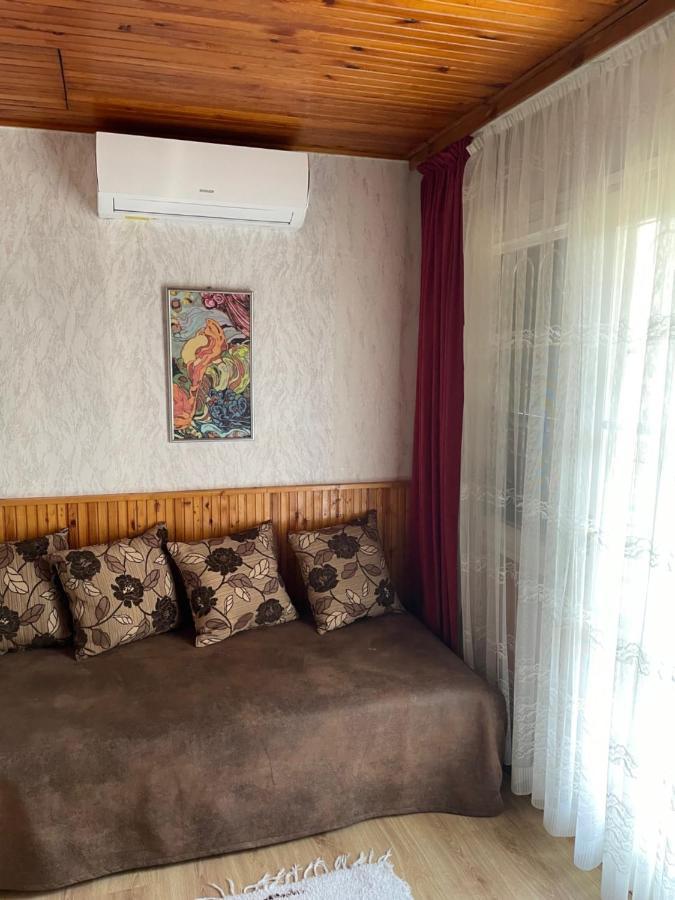 Rozsa Nyaralohaz Villa บาลาตงโบกลาร์ ภายนอก รูปภาพ