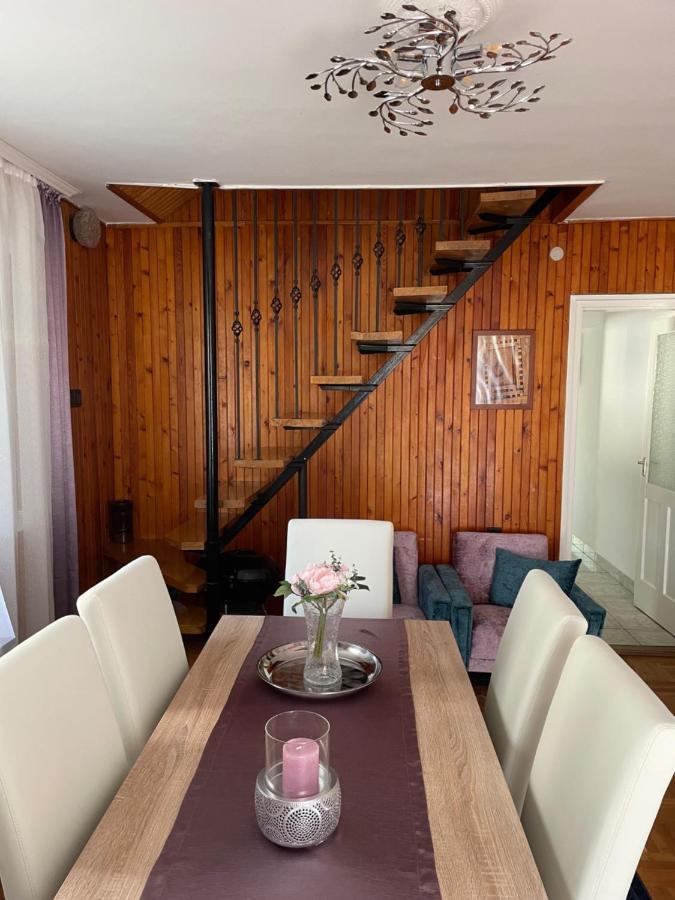 Rozsa Nyaralohaz Villa บาลาตงโบกลาร์ ภายนอก รูปภาพ